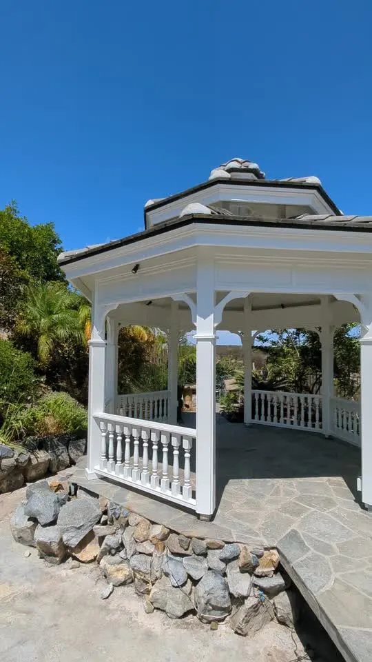 Exterior painting — video